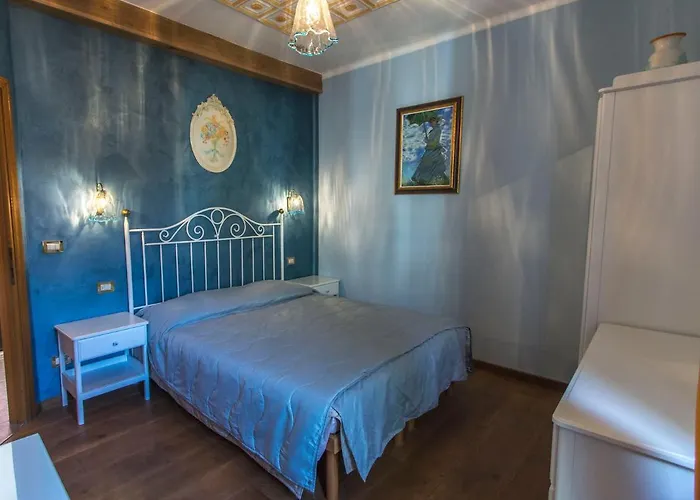 Le Sou Tri アオスタ